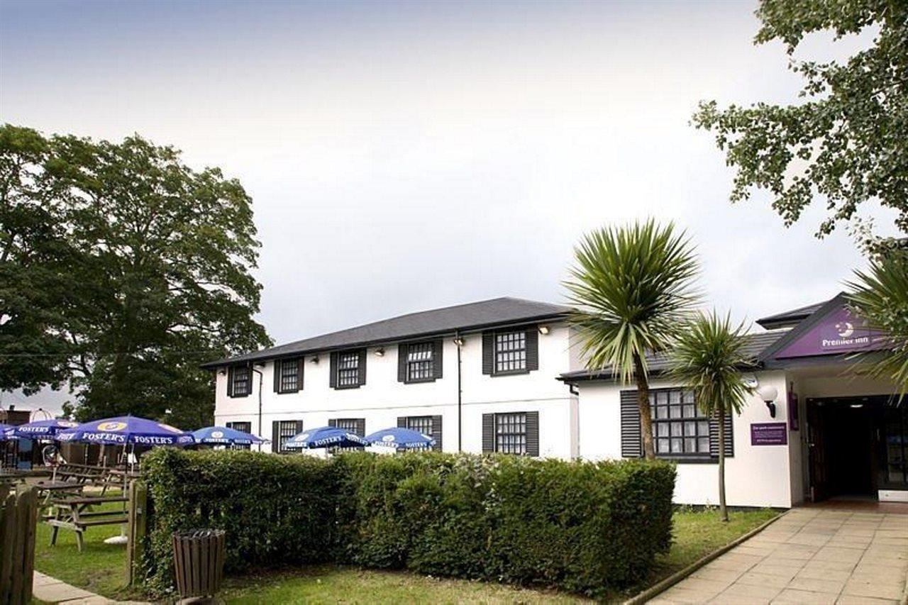 Premier Inn Cobham 코밤 외부 사진