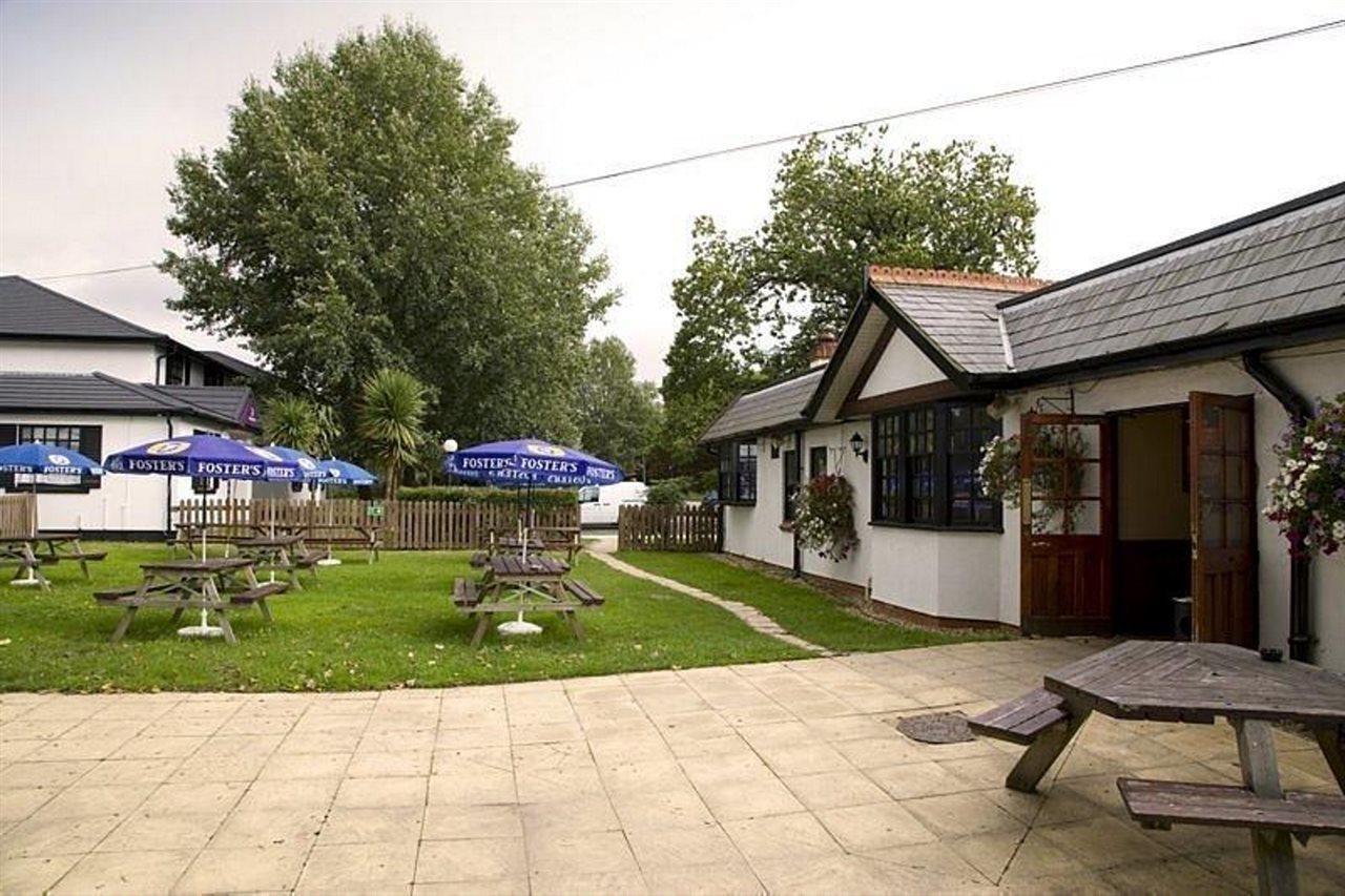 Premier Inn Cobham 코밤 외부 사진